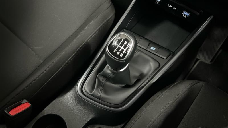 Hyundai i20 Photo cohere-68f452656588e9f55d177dfac8d4f25ae850cd19.jpg