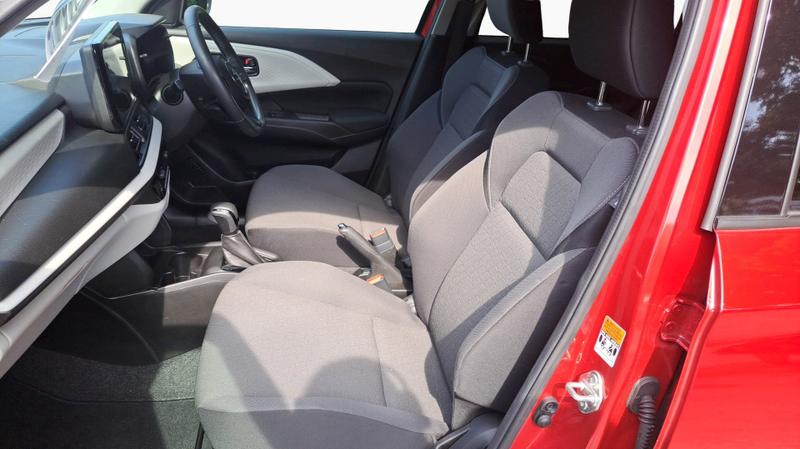 Suzuki Swift Photo cohere-6903d76533de2acf60b68bc6236db75ccd7a812d.jpg