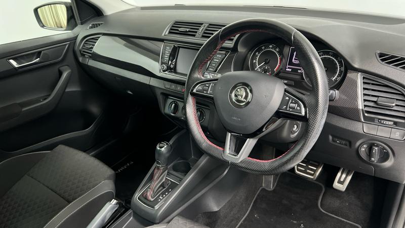 Skoda FABIA Photo cohere-696c7ab1a56c63497f2a61414ad49ebd5ccaaf1e.jpg