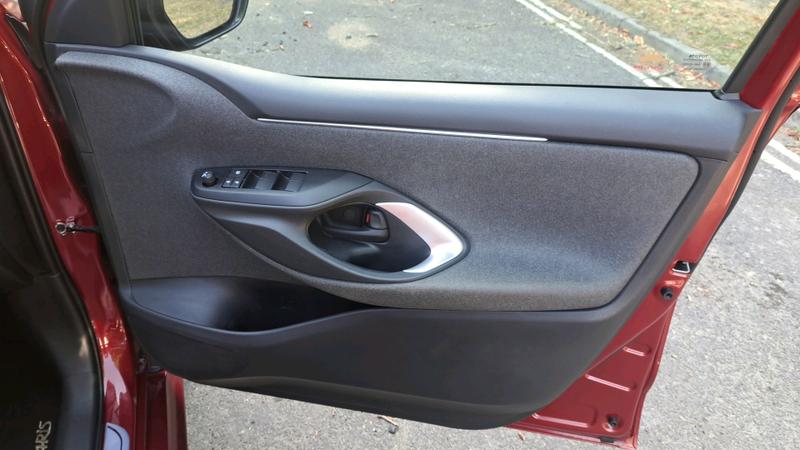 Toyota Yaris Photo cohere-697cba875a847a8d4e622670ddf0bced8bd0fb91.jpg