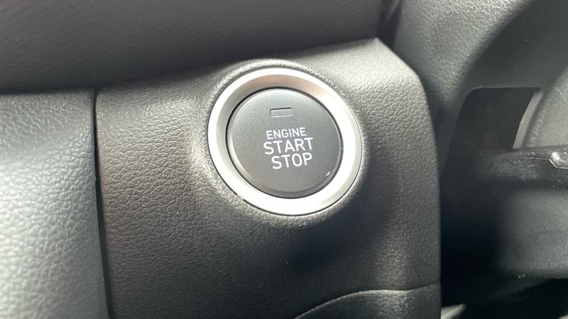 Hyundai KONA Photo cohere-6987a2c37fc5fd6c66bde7899fe65bc3faa9b402.jpg