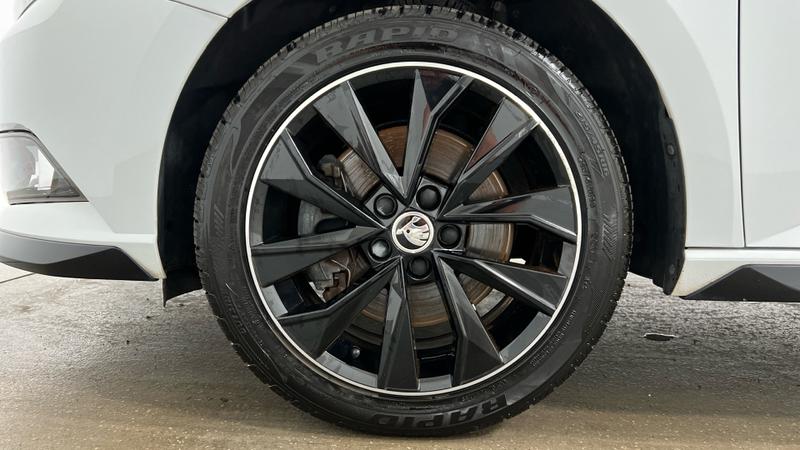 Skoda FABIA Photo cohere-69d200a8324ba8d7232684aab2b7c844e0ff8041.jpg