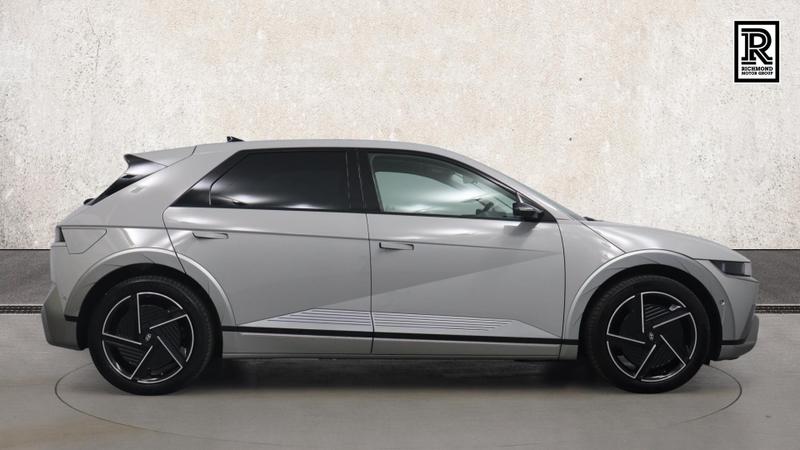 Hyundai IONIQ Photo cohere-6a80f7d71e4d7d1a9cc877252dbe25e393a849d1.jpg