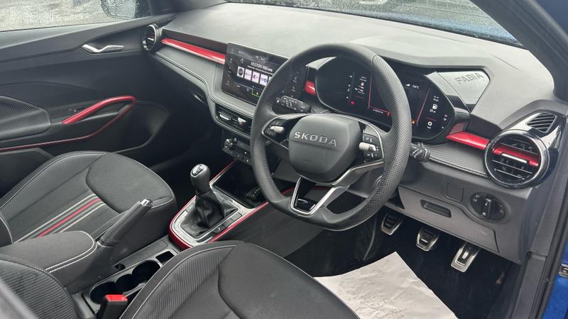 Skoda FABIA Photo cohere-6aa213351ecde5524d1b3b9dfc03dca14ff18cef.jpg