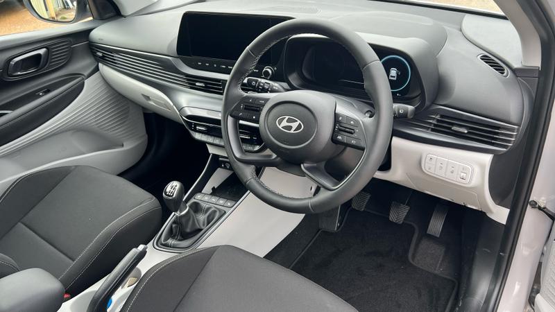 Hyundai i20 Photo cohere-6b68787a84b8e9b3ff24c88ca96bd09302f85a71.jpg