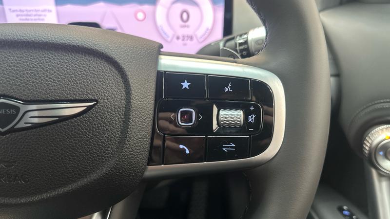 Genesis GV60 Photo cohere-6b9db0a7cb98f7843c18e85d4b505f1dbfe29dd3.jpg