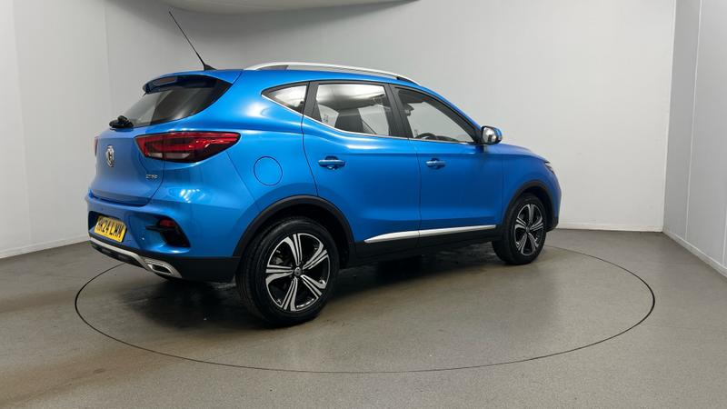 MG ZS Photo cohere-6caef2854d68df8a09d5d3099ccef3e943473ca1.jpg