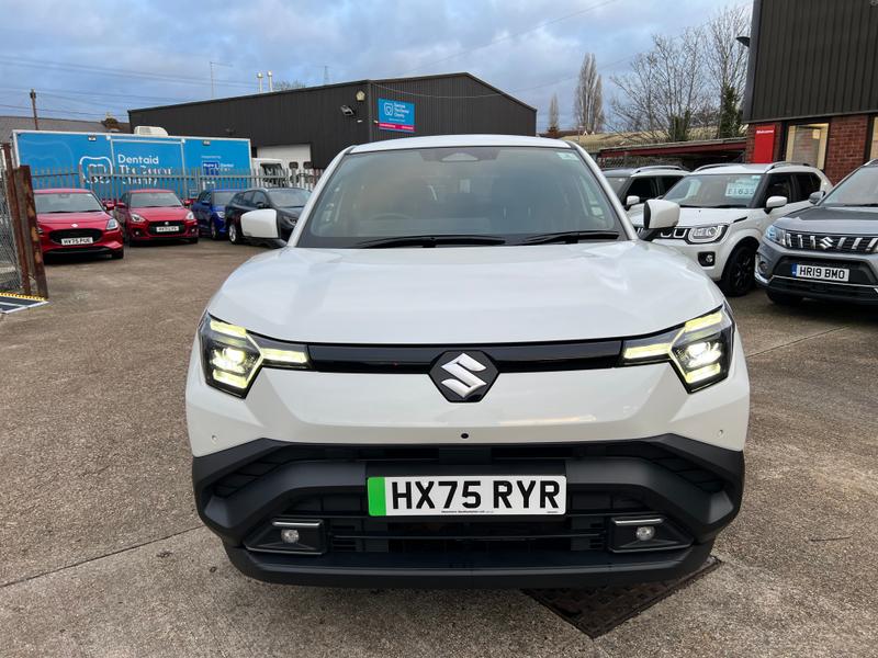 Suzuki e Vitara Photo cohere-6cf3385f6fffd6011891d4d643579e623d47bfc5.jpg
