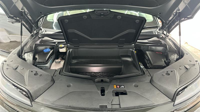 Genesis GV60 Photo cohere-6d142ff2f927656c90d5de68d699bc0477b0f60e.jpg