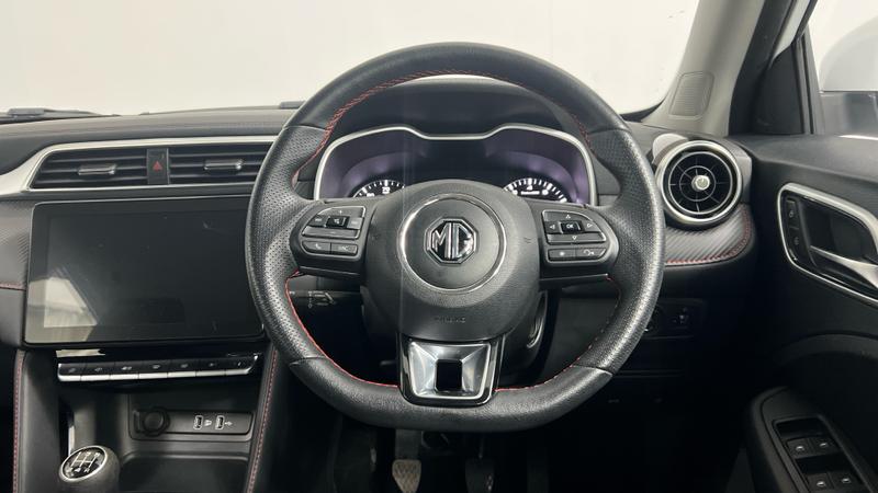MG ZS Photo cohere-6d159926758c6b9e638187ea2c73a44b07a54399.jpg