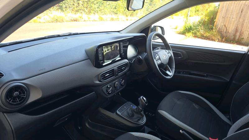 Hyundai i10 Photo cohere-6d5a77f2b6bb041d4b646c6d1b28896a4e996b3b.jpg