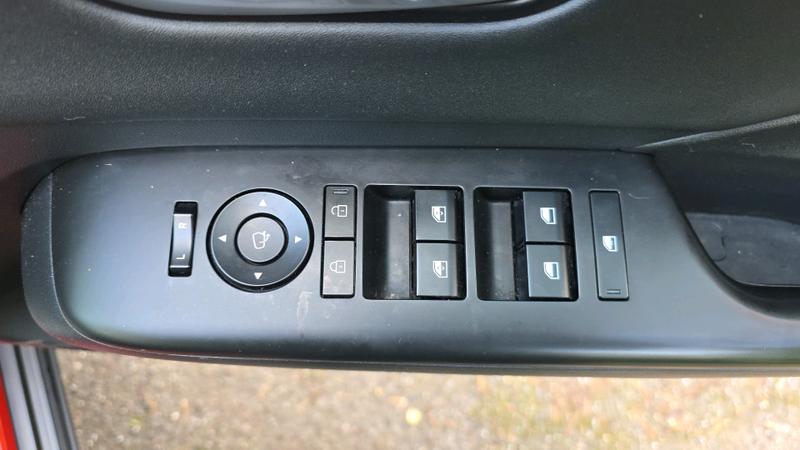 Hyundai KONA Photo cohere-6dc07ec67dadbc4b9a71a36b7e09ff6e024f86c5.jpg