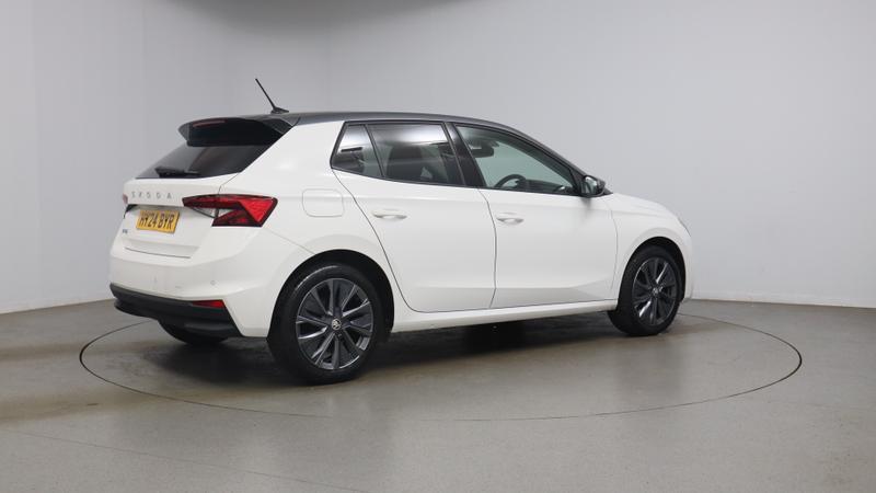 Skoda FABIA Photo cohere-6def4ec137cc2532b0f0b882acea8bdfa201e3b8.jpg