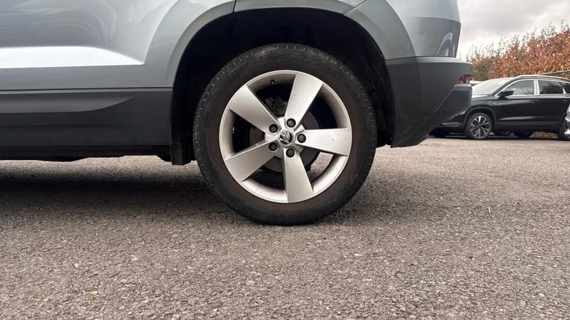 Skoda KAROQ Photo cohere-6e1c4dc97689bc1fa67523ace7b8e32e3eeb2447.jpg
