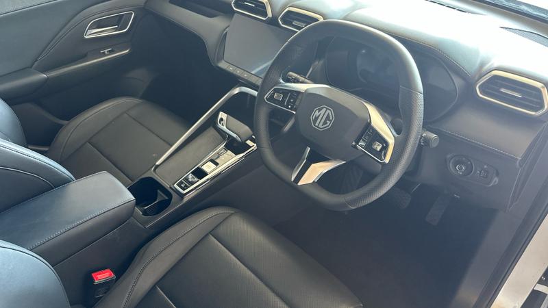 MG ZS Hybrid+ Photo cohere-6e2bb8b4673c40c7935c51ae0ab8d4becd1241f6.jpg