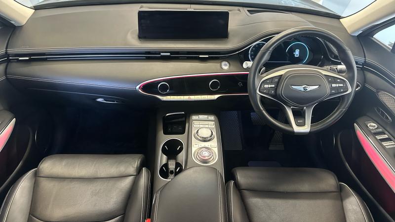 Genesis GV70 Photo cohere-6e6b0c8b4df79eecb9058c28f6e3834d29767777.jpg