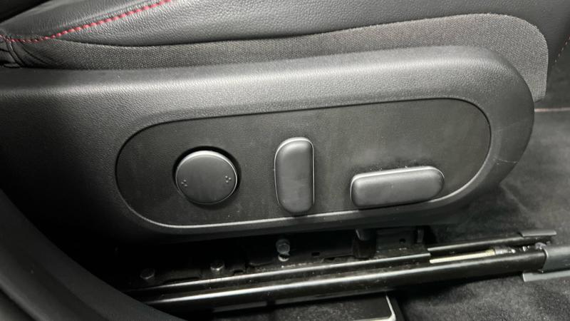 Hyundai KONA Photo cohere-6e86de75c783e7f8581371e846526b92d3da882e.jpg