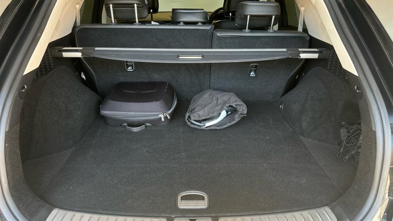 Genesis GV70 Photo cohere-6ee03f4e263a58cc939fcf014f6d468de2df0f59.jpg