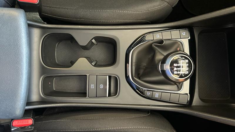 Hyundai TUCSON Photo cohere-6ef7b247076f72ec5cca0403758dd03224a28156.jpg