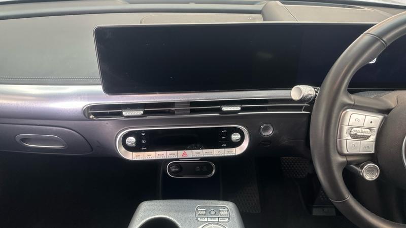 Genesis GV60 Photo cohere-6f491d8d4fdeff0dd9344bbef2b3e6065dd93216.jpg