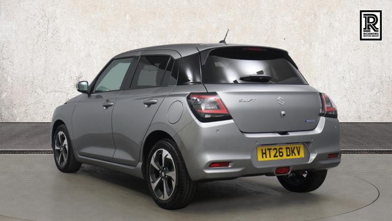 Suzuki SWIFT Photo cohere-6f57125dc52ff73d905ae044e46b4095e8000606.jpg