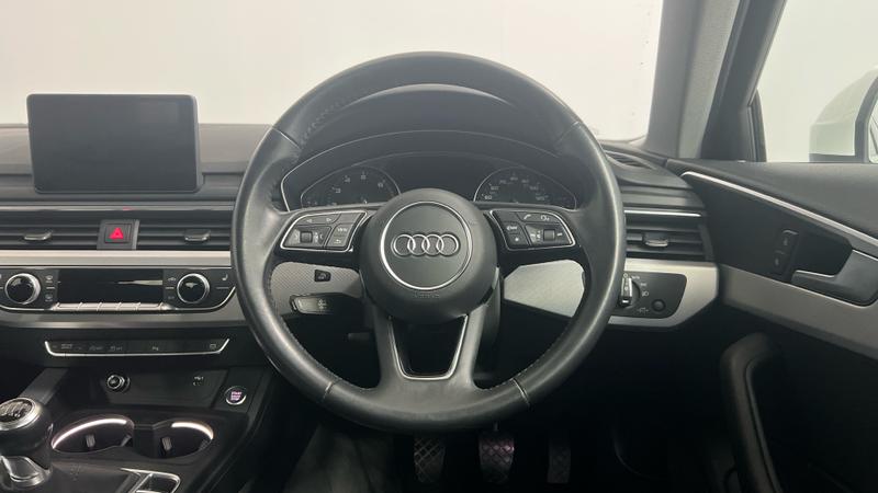 Audi A4 Photo cohere-6f647854b71500fb20cd39d286b5095264e8c4f2.jpg