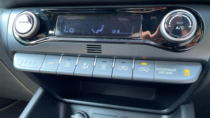 Hyundai KONA Photo cohere-700e9d8df56692649384f61ebaa70f3234e8b1dd.jpg
