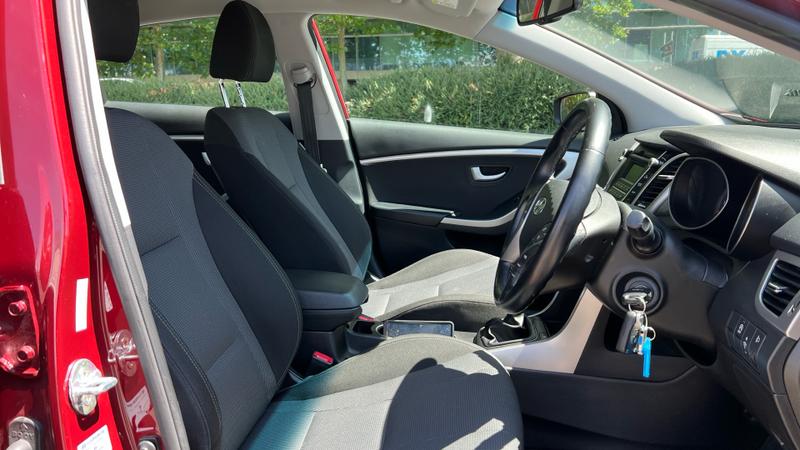 Hyundai i30 Photo cohere-707cbbf3a8c507113c8aaf7781c3b3ccfd212bc5.jpg