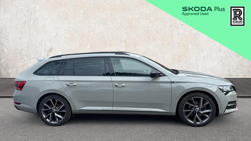 Skoda SUPERB Photo cohere-70fb1ab88a186396d4bd694e2260de34682513bf.jpg