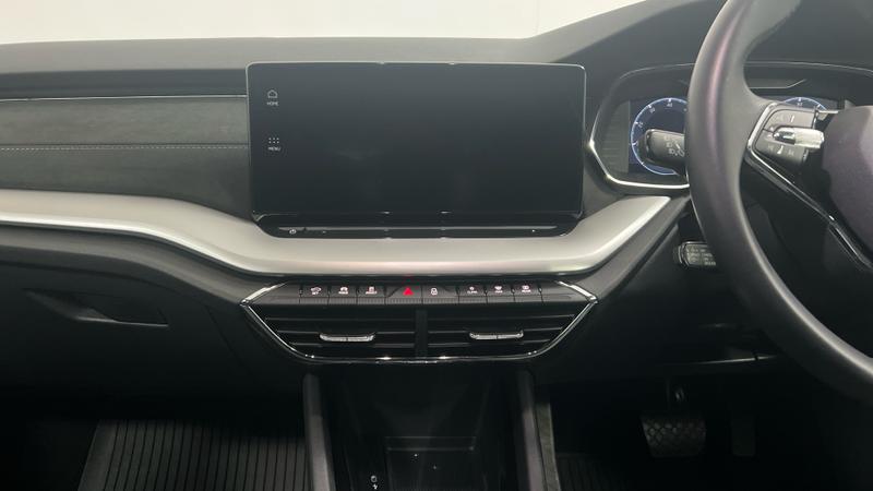 Skoda OCTAVIA Photo cohere-7105f869900b043de92e65926b36335f9e024034.jpg