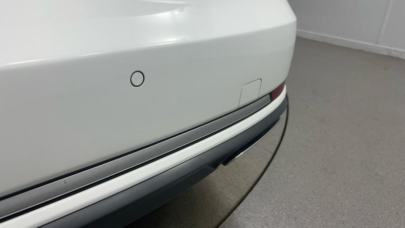 Audi A4 Photo cohere-710cd744a679d71a855282c68f2dbea809f49087.jpg