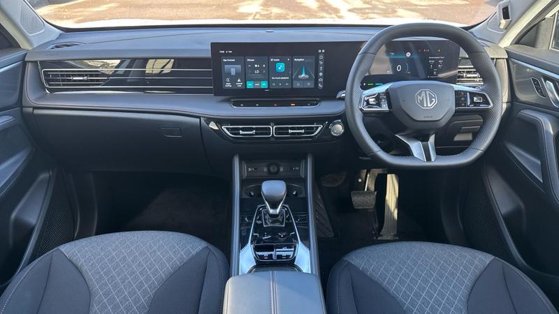 MG HS Hybrid+ Photo cohere-71e98a28e4000783dd69b207b0933f3e9c122bd8.jpg