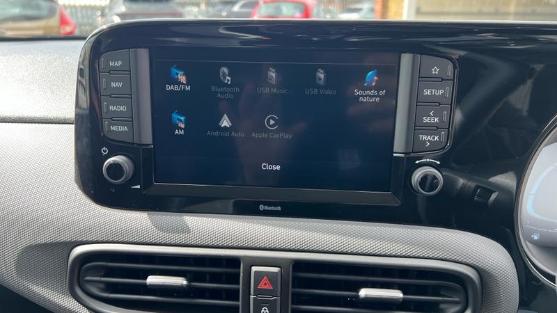Hyundai i10 Photo cohere-72658b926057efe96679fa84c75c370792eca717.jpg