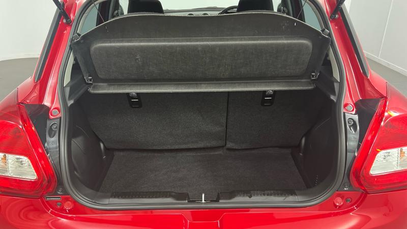 Suzuki SWIFT Photo cohere-726ddddb666a1304b15a86201c6ba5ec30466521.jpg