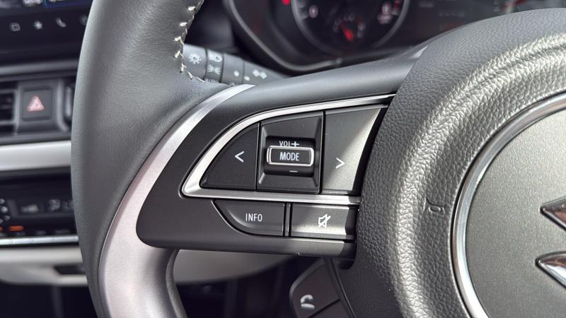 Suzuki SWIFT Photo cohere-729b90229695f298393c4fa644a5f0878e264d5a.jpg