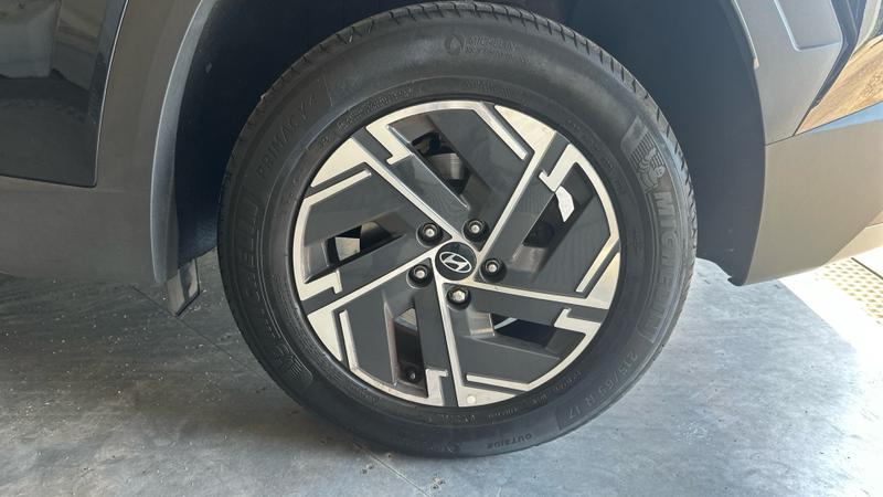 Hyundai TUCSON Photo cohere-72b8102686c8a8c9d026344edff845d855a2e6e7.jpg