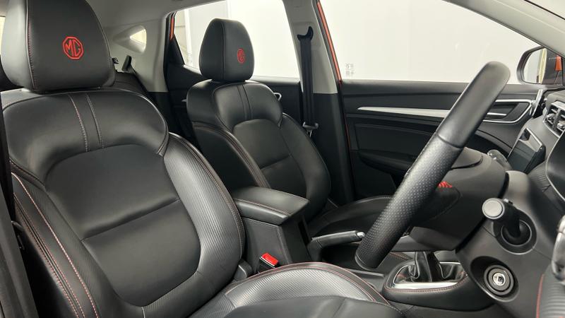 MG ZS Photo cohere-72e67ca4b5c31237af9be13d53eae329dac02e48.jpg