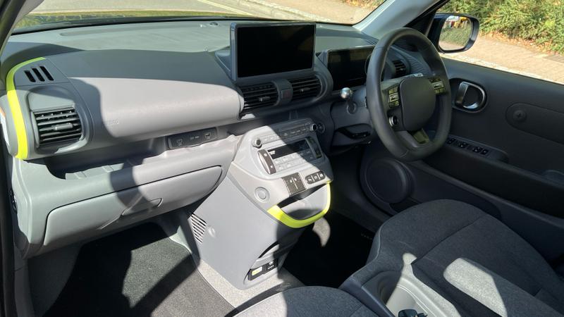 Hyundai INSTER Photo cohere-7301ff654d43cb6c39a481545fc460d37680d8ee.jpg