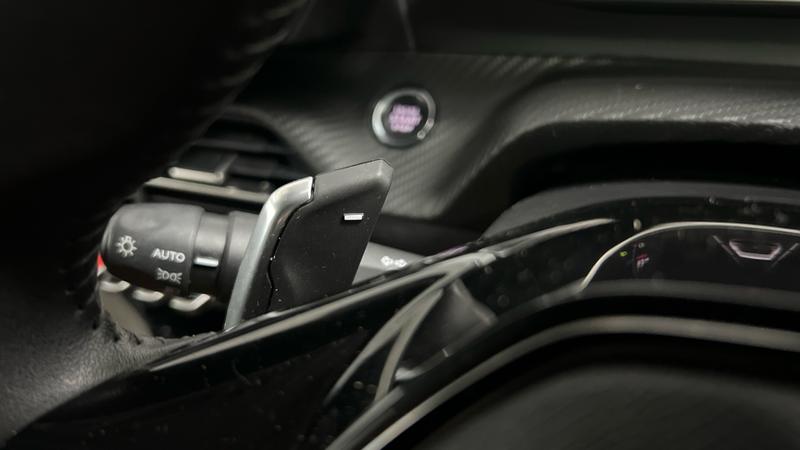Peugeot 208 Photo cohere-73463d9096c0d94d8f36f808038d8e9471097ea6.jpg