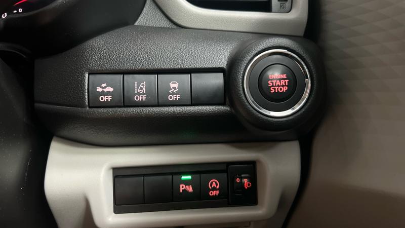Suzuki SWIFT Photo cohere-739e01280231a6db866bc8ddc672c14492f1c370.jpg