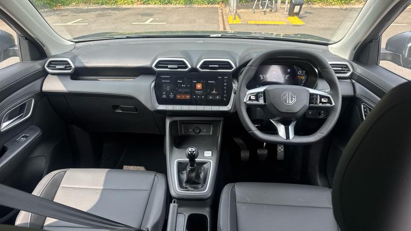 MG MG ZS Photo cohere-73b13692bb3dec311fa1be97fed8ee9d1120c61f.jpg