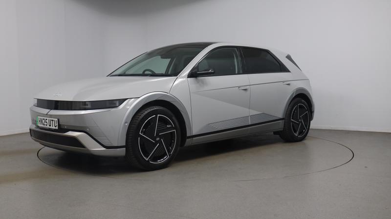 Hyundai IONIQ Photo cohere-73c09c924a4a8825b08e2d1e5277f14c243b3902.jpg