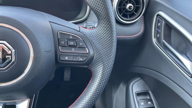 MG ZS Photo cohere-743108ebcdc99290bbf7aef663f8eee5ee4f323b.jpg