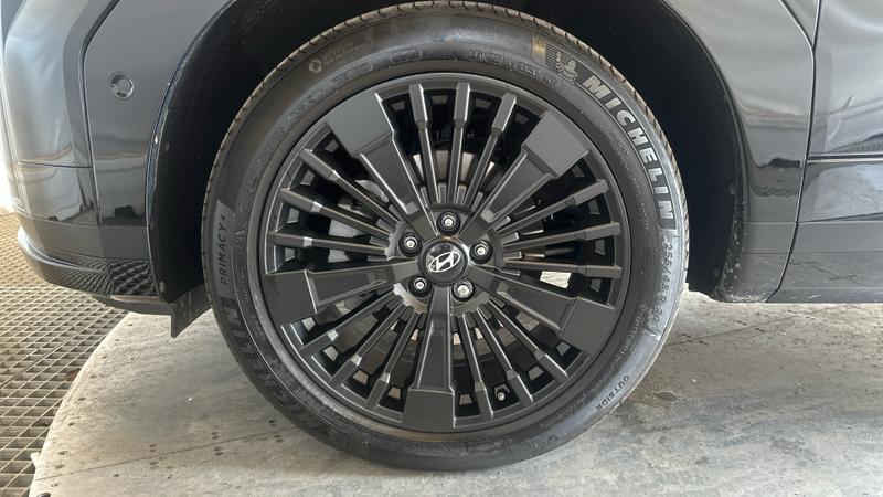 Hyundai Santa Fe Photo cohere-744c82fe42b62a8650d252c1473ae1a894b52c3c.jpg