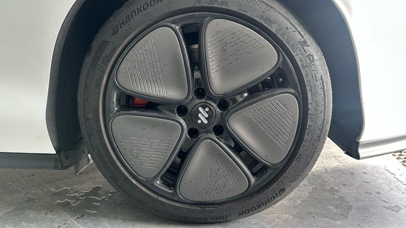 MG MG IM5 SM Photo cohere-74d59782d729644dff4d5410986778afce13ef96.jpg