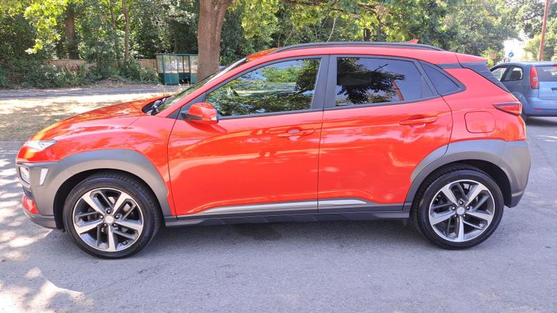Hyundai KONA Photo cohere-74dba667873146524087b6385546077ea669bbad.jpg