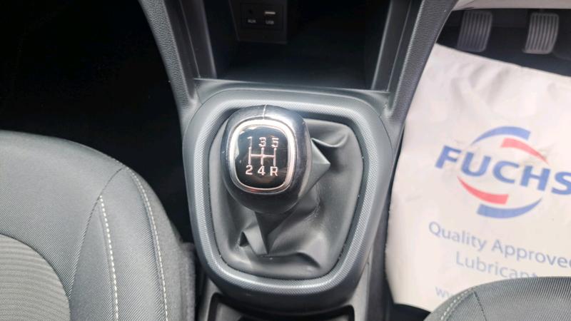 Hyundai i10 Photo cohere-74eedf3d50db9767db8239ed1e10fa01e3648006.jpg