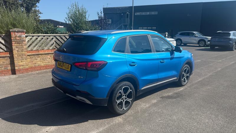 MG MG ZS Photo cohere-752e2a54e9c09258a1b2537feaa49d0546587478.jpg