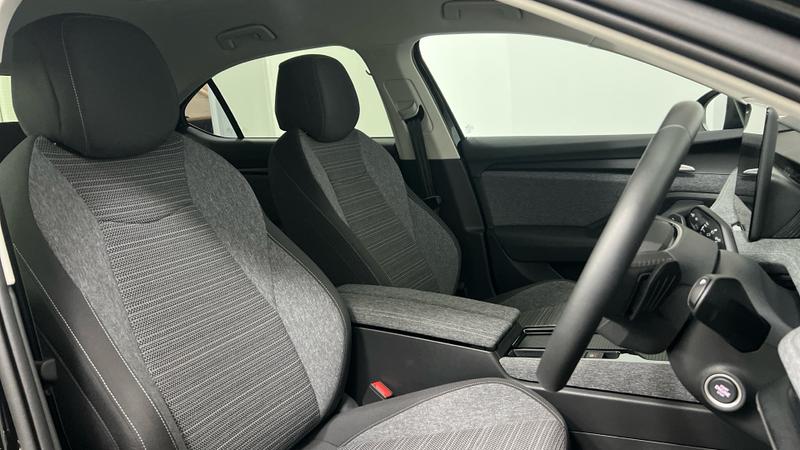 Skoda SUPERB Photo cohere-7542f76bfe380e35bb019b871f5185f58acf9aa3.jpg