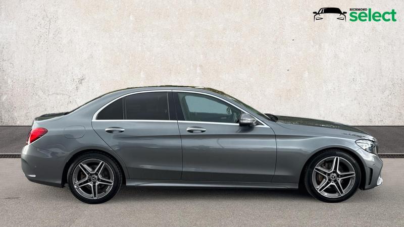 Mercedes-Benz C Class Photo cohere-7545e2e1a4e3bd6a6f48c656d44a34e144aa52eb.jpg